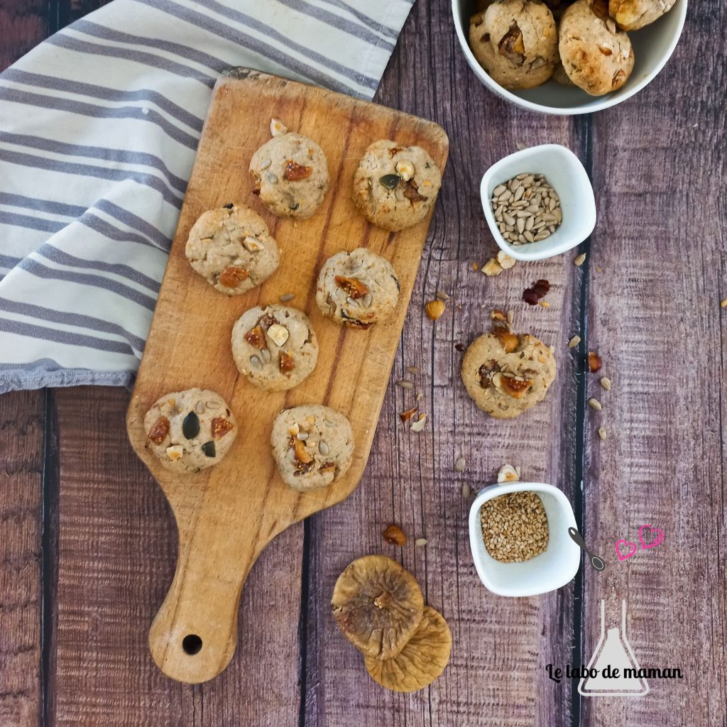 Cookies au parmesan, graines et figues